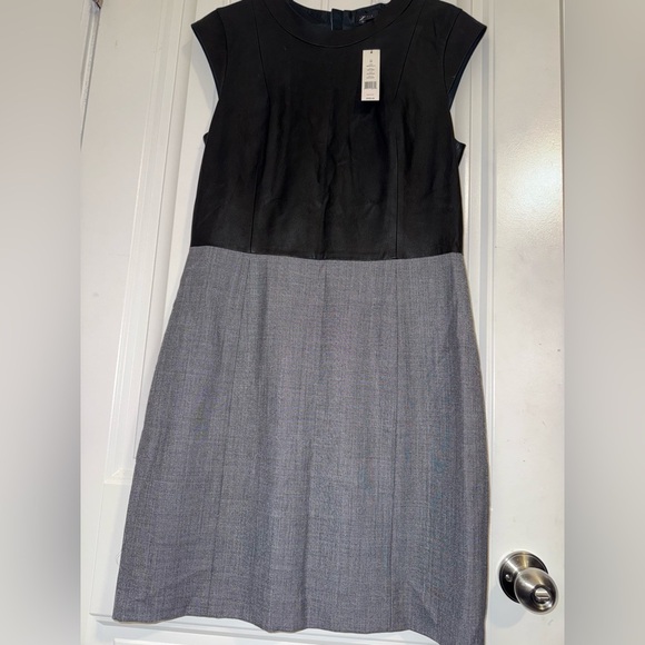 Theory Black and Gray Sleeveless Sheath Dress for Work - Picture 7 of 8